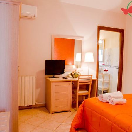 B&B Charme Sora Habitación foto