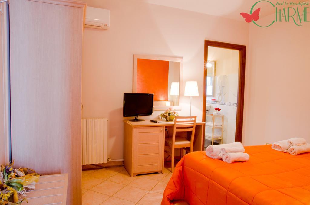 B&B Charme Sora Habitación foto